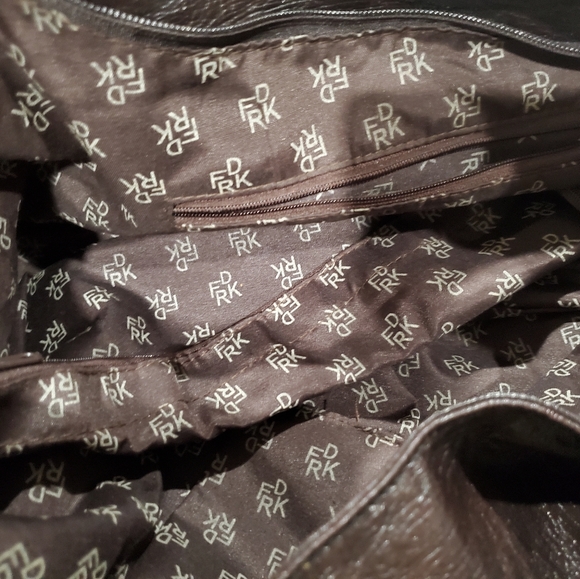 Purse - Picture 3 of 3